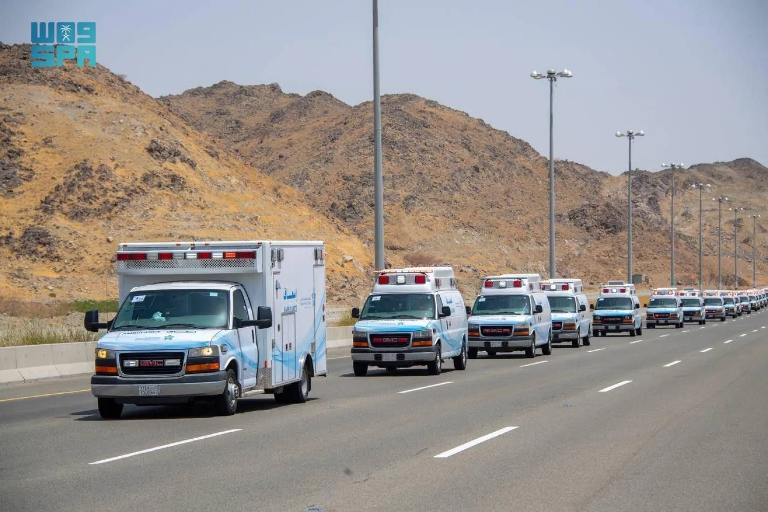 قافلة الصحة تفوّج الحجاج المنومين من مستشفيات المدينة المنورة إلى المشاعر المقدسة (واس)