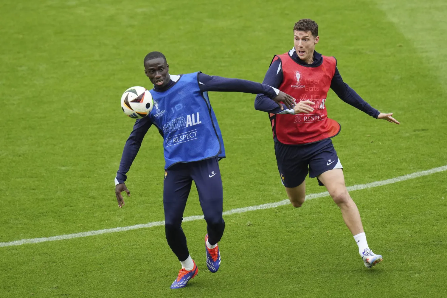 بنجامان بافار خلال التدريبات (أ.ب)