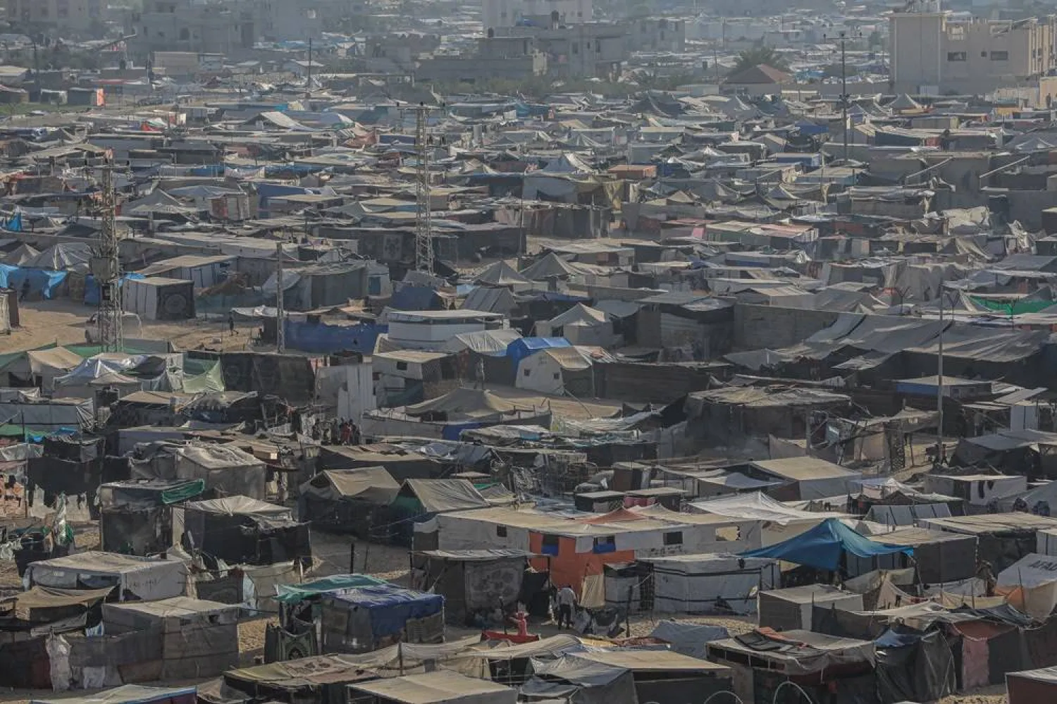 12 June 2024, Palestinian Territories, Khan Younis: Tents for displaced Palestinians at al-Mawasi area in the southern Gaza Strip city of Khan Younis. (Omar Ashtawy/APA Images via ZUMA Press Wire/dpa) 