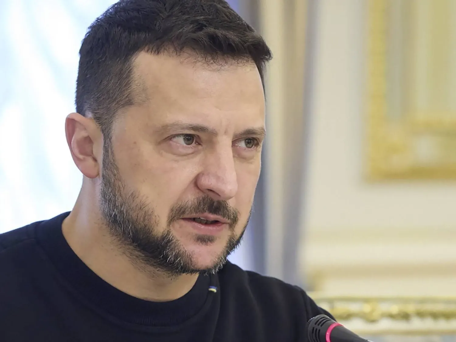 الرئيس الأوكراني فولوديمير زيلينسكي (أ.ب)