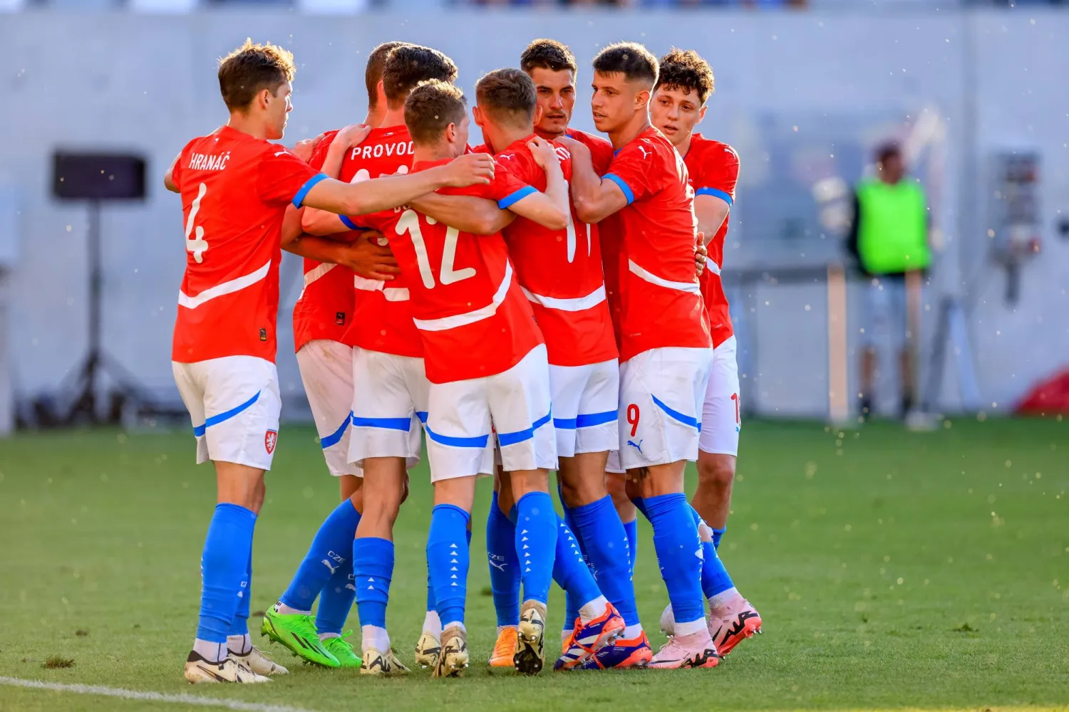 منتخب التشيك الأصغر سناً في «اليورو» (إ.ب.أ)