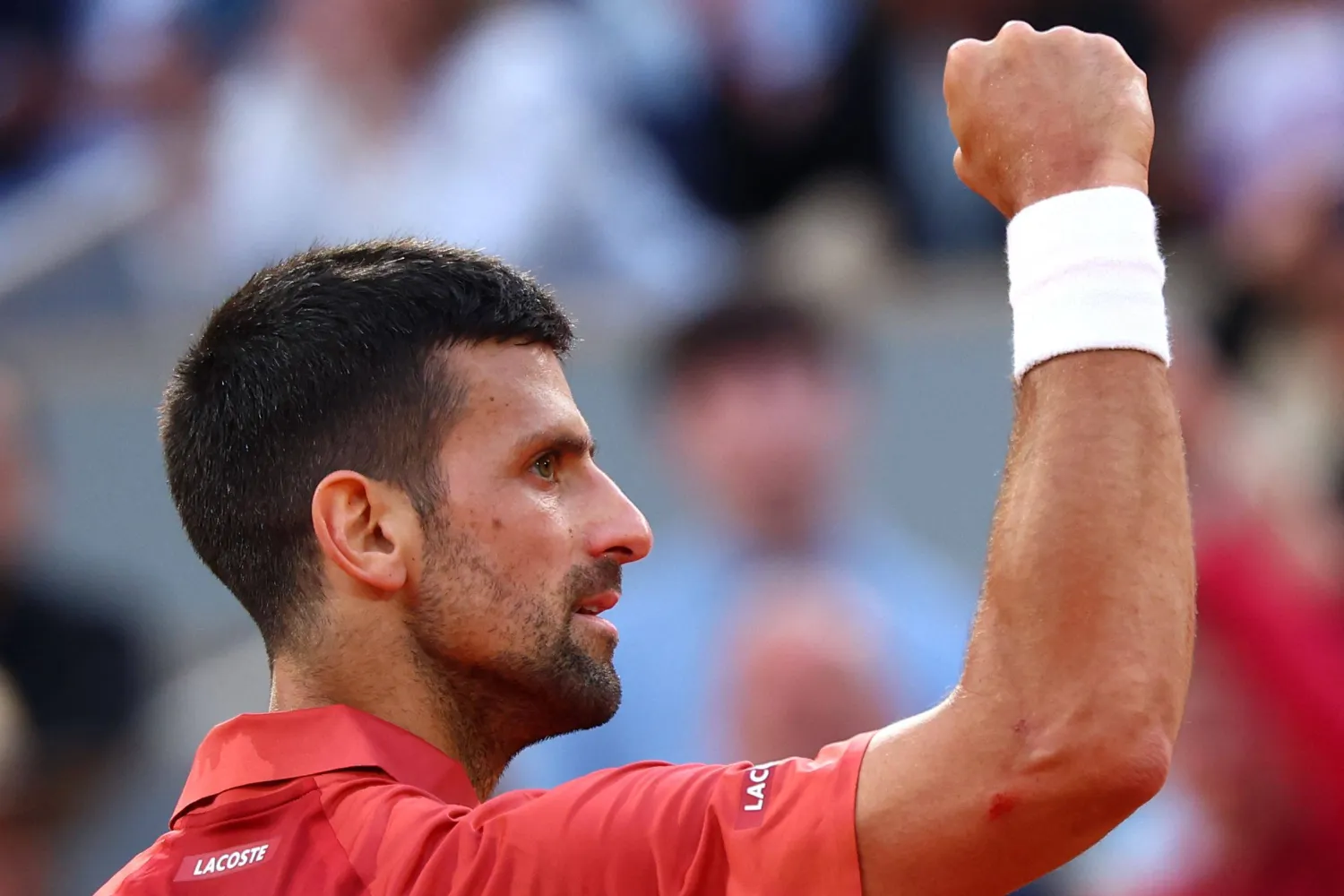 نوفاك سيكون على رأس نجوم التنس المشاركين في أولمبياد باريس (أ.ف.ب)