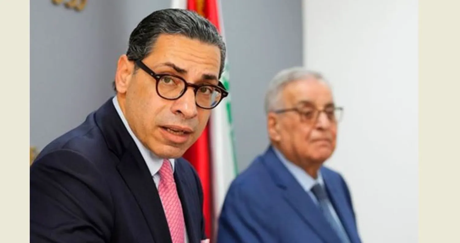 وزير الخارجية اللبنانية عبد الله بوحبيب ونظيره القبرصي كونستانتينوس كومبوس (الوكالة الوطنية للإعلام)