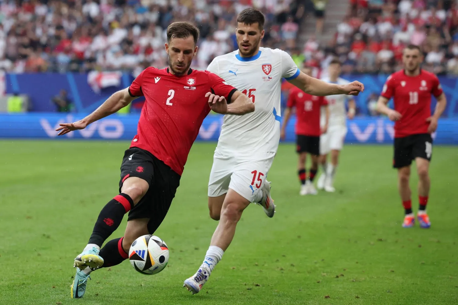 التعادل فرض نفسه على مواجهة جورجيا والتشيك (أ.ف.ب)