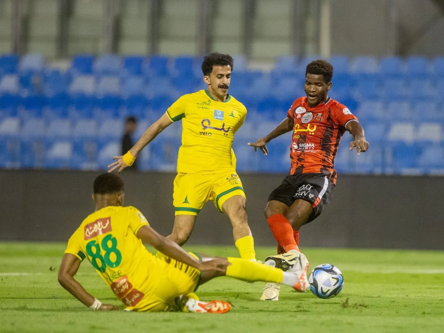 مباريات الخليج ستقام على ملعبي الدمام والخبر في الموسم الجديد (تصوير: عيسى الدبيسي)