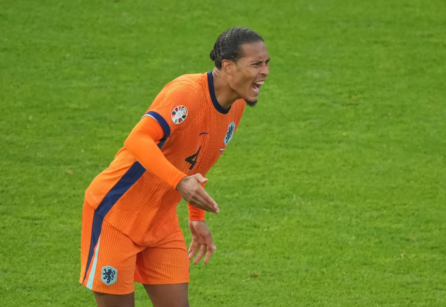 القائد الهولندي أشار إلى أنهم بالغوا في تقدير قدراتهم (د.ب.أ)