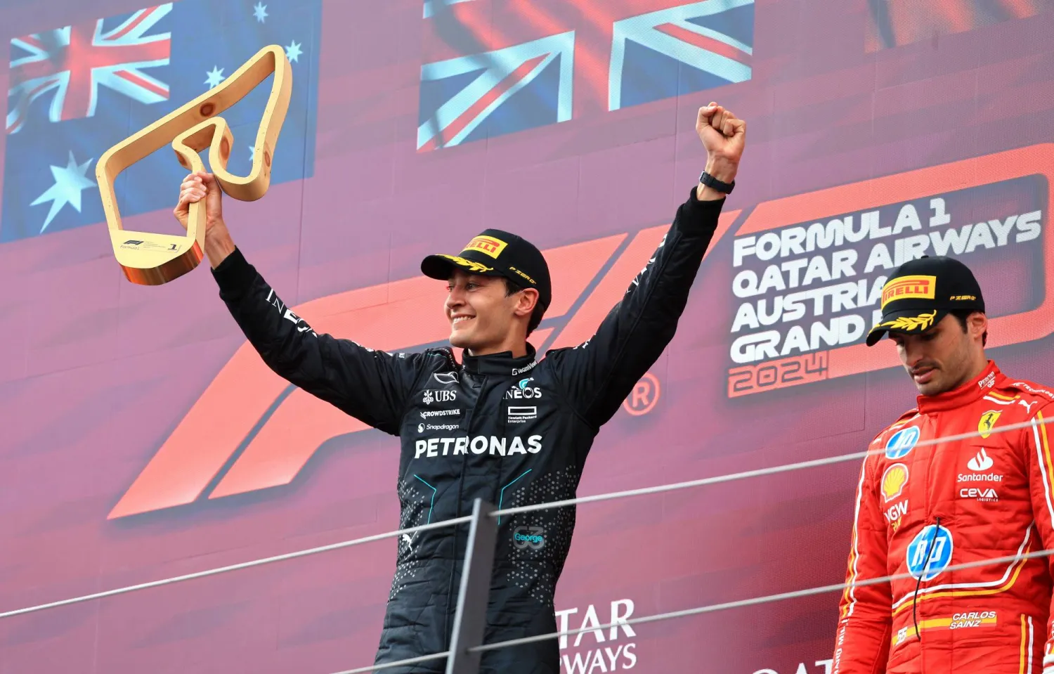 البريطاني جورج راسل بطل «جائزة النمسا الكبرى» (إ.ب.أ)