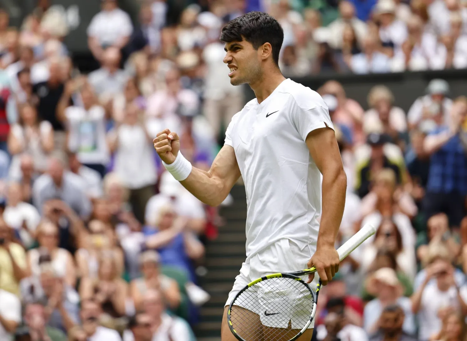 كارلوس ألكاراس يتقدم في ويمبلدون (إ.ب.أ)