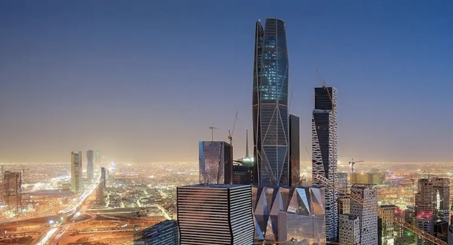 برج صندوق الاستثمارات العامة السعودي في العاصمة الرياض (الشرق الأوسط)