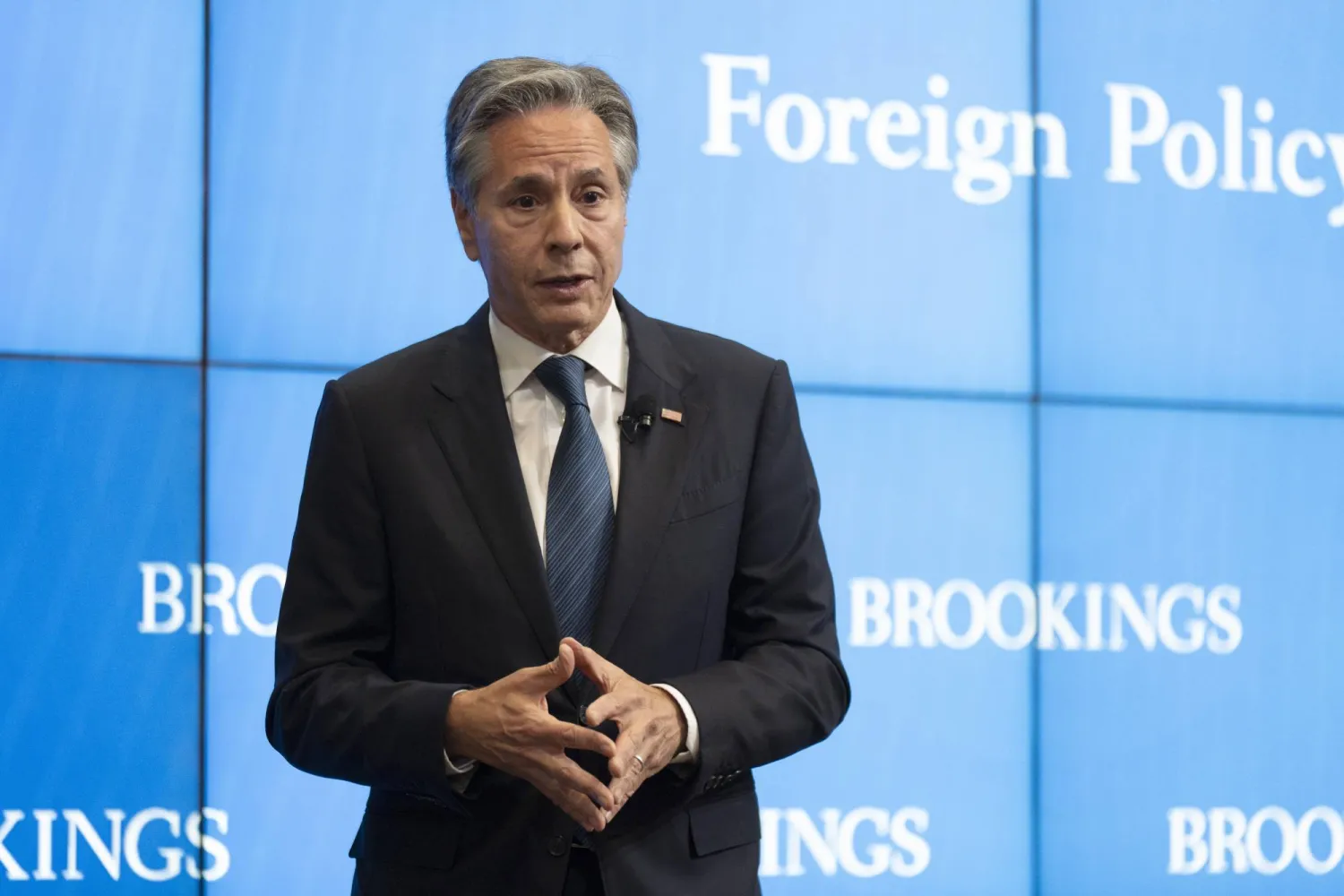 وزير الخارجية الأميركي أنتوني بلينكن في محادثة حول السياسة الخارجية في مؤسسة بروكينغز الاثنين 1 يوليو 2024 في واشنطن (أ.ب)