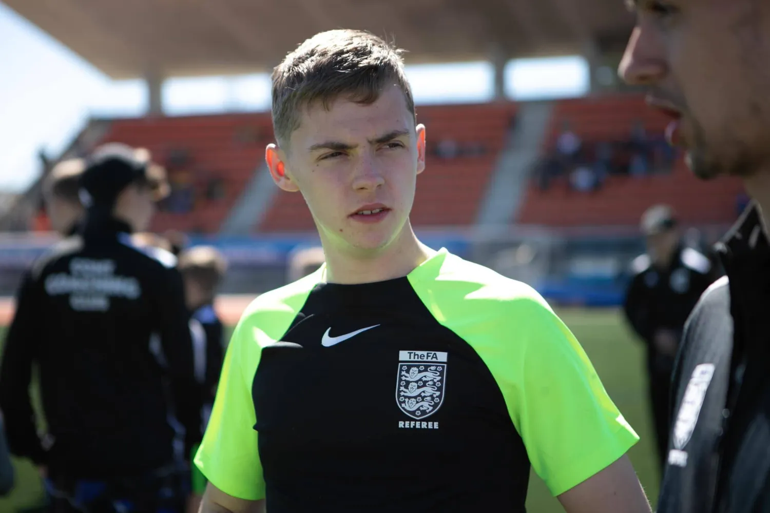 الوجع يُعلِّم (حساب ألفي واتس في فيسبوك)