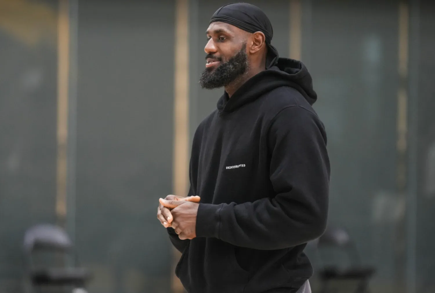 James has agreed to a two-year contract to remain with the Lakers - The AP