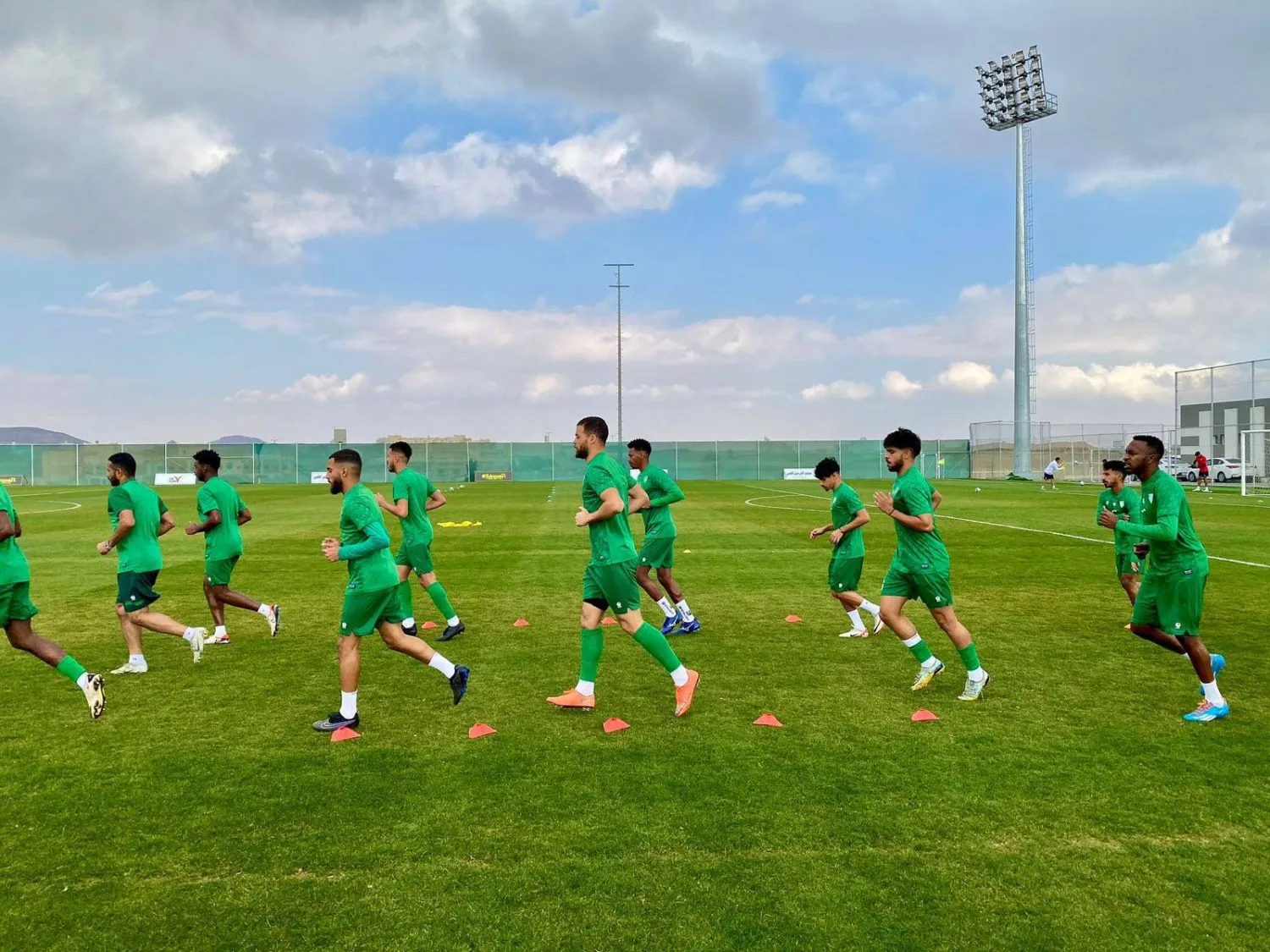 لا يقتصر تألق الأنصار على كرة القدم بل في أغلب الألعاب (المركز الإعلامي للنادي)