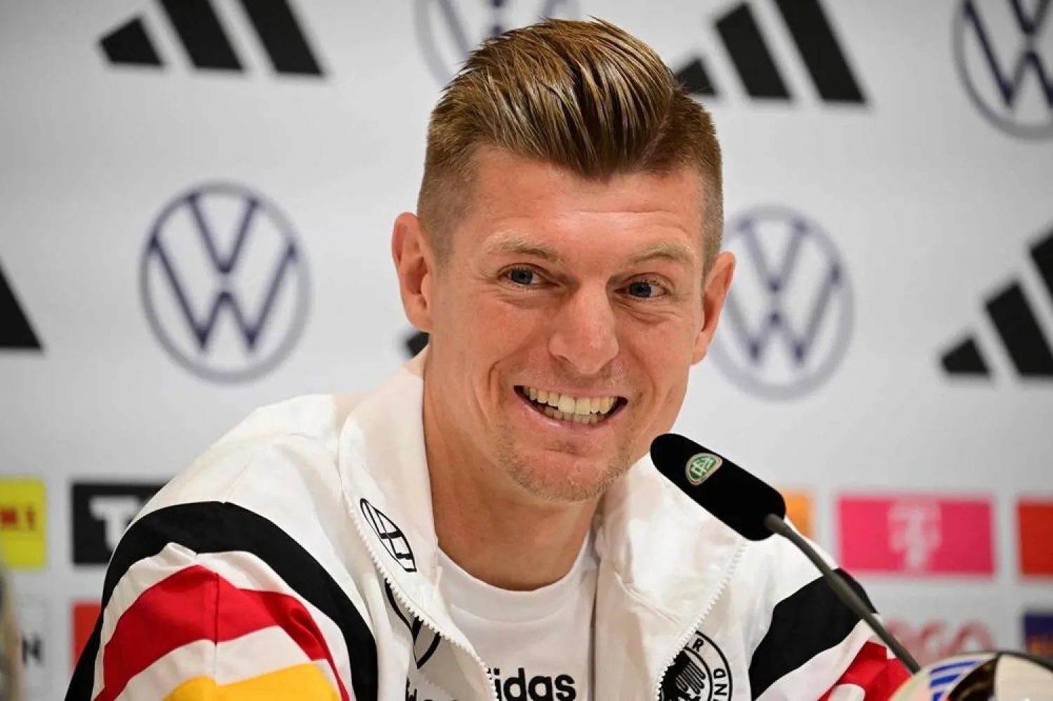  Germany's midfielder #08 Toni Kroos gives a press conference at the team's base camp in Herzogenaurach, on July 3, 2024, during the UEFA Euro 2024 football championship. (AFP)