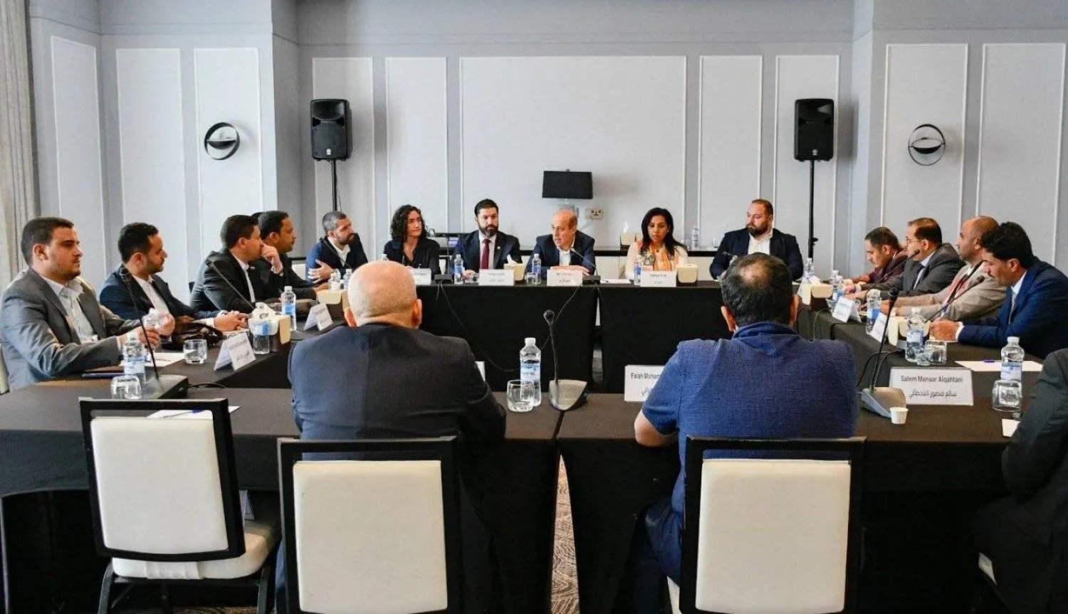 Part of a meeting in Muscat between representatives of the Yemeni Government and Houthis on prisoners and detainees (UN Envoy’s Office)