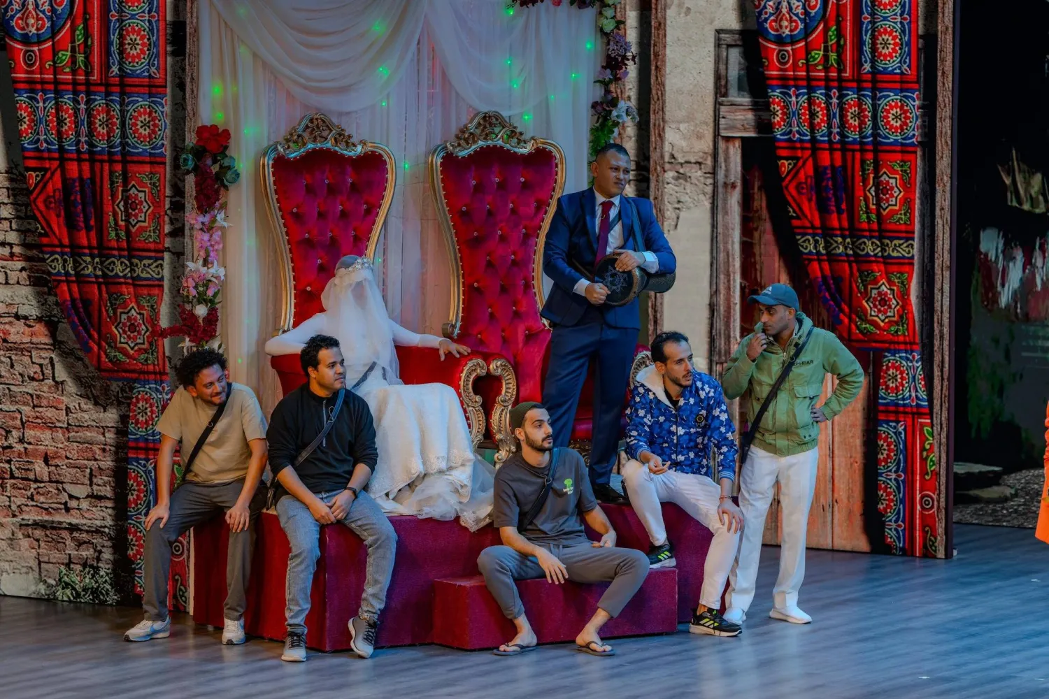 مشهد من عرض «عملوها إزاي» (موسم الرياض)