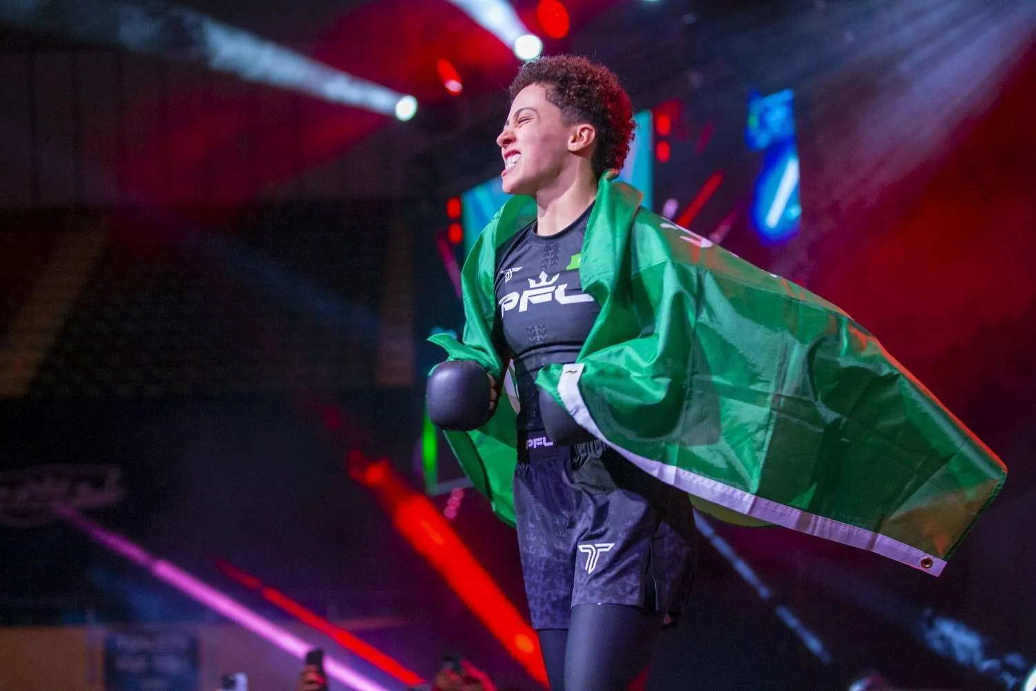 هتان السيف (الشرق الأوسط)