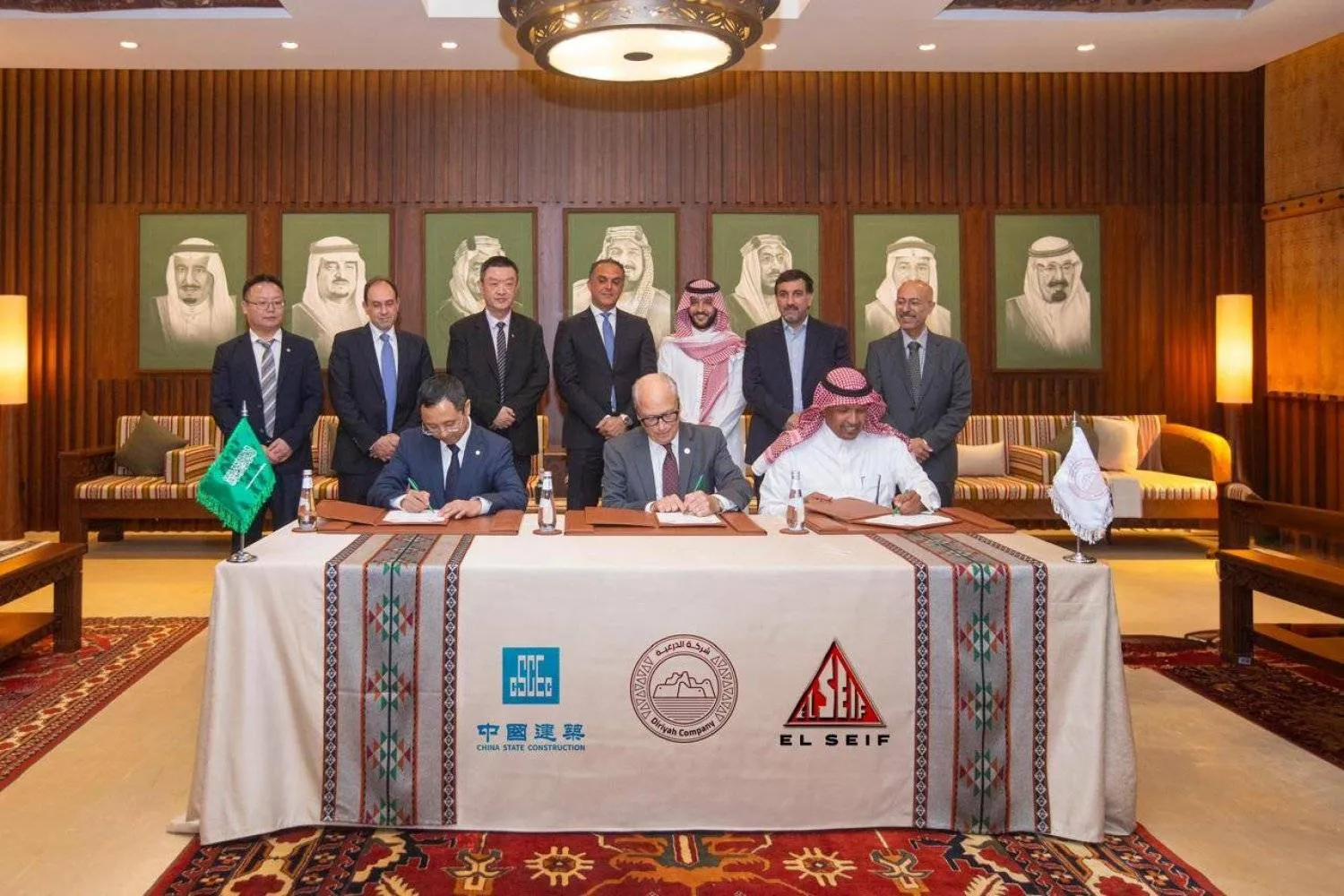 The joint venture contractors include Saudi Arabia-based El Seif Engineering Contracting (ESEC) and China State Construction Engineering Corporation (CSCEC). (Photo: Asharq Al-Awsat)