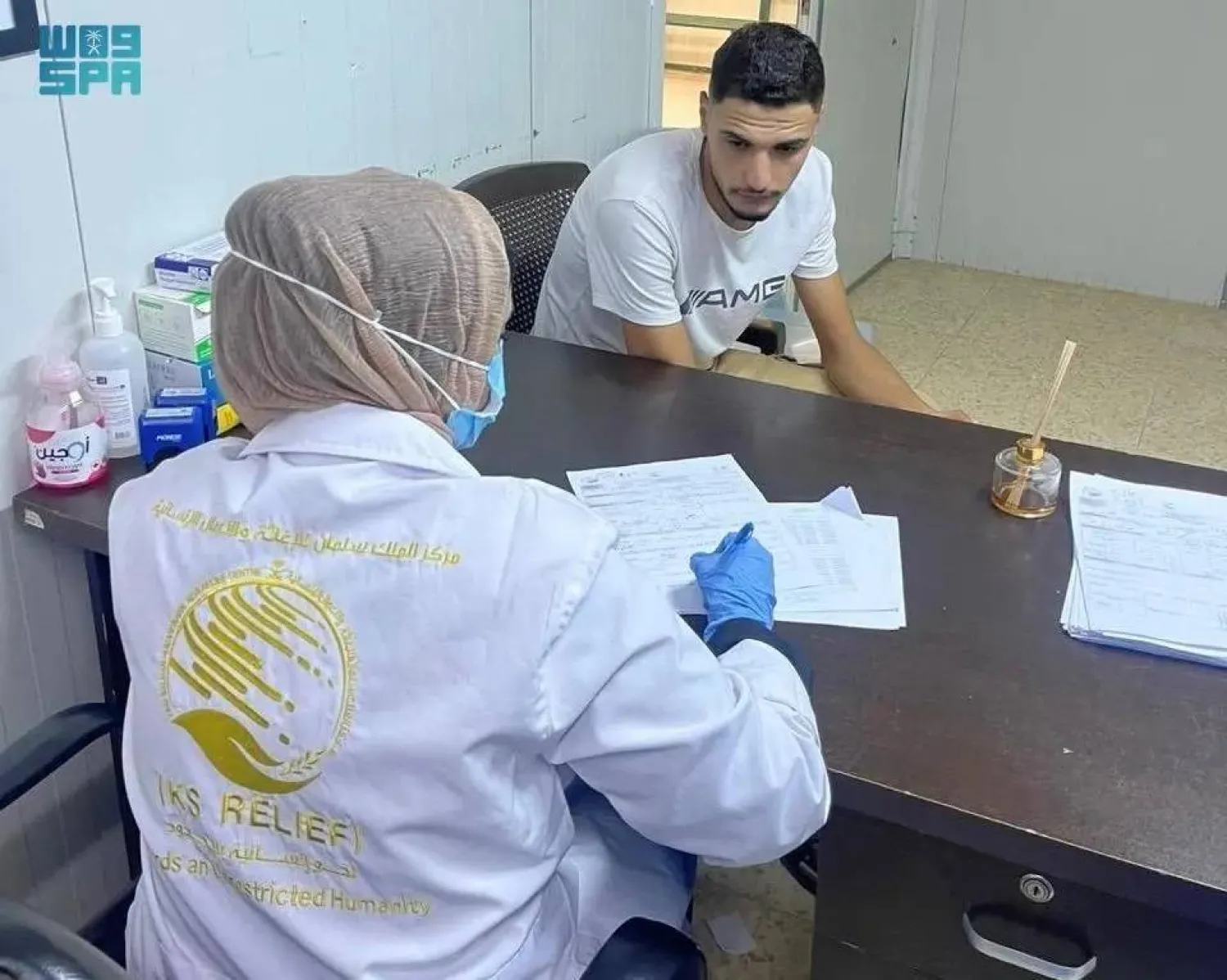 Saudi Arabia's King Salman Humanitarian Aid and Relief Center (KSrelief) has provided medical services to 2,271 patients in the Zaatari camp for Syrian refugees in Jordan during the second week of July. (SPA)