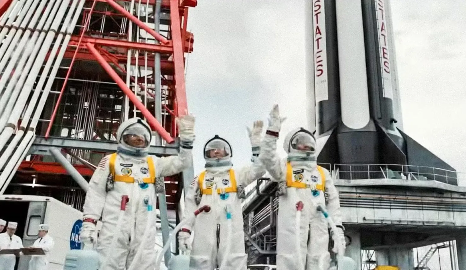 فيلم «خذني إلى القمر» يثير غبار نظريات المؤامرة حول الهبوط على سطح القمر (آي إم دي بي)