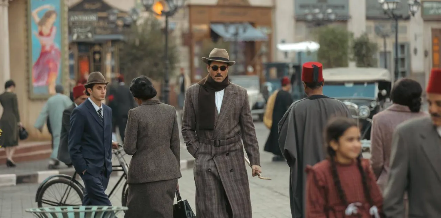 أحمد عز في لقطة من فيلم «فرقة الموت» (الشرق الأوسط)