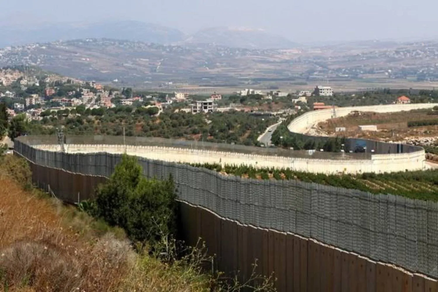 Border fence between Lebanon and Israel (AFP)
