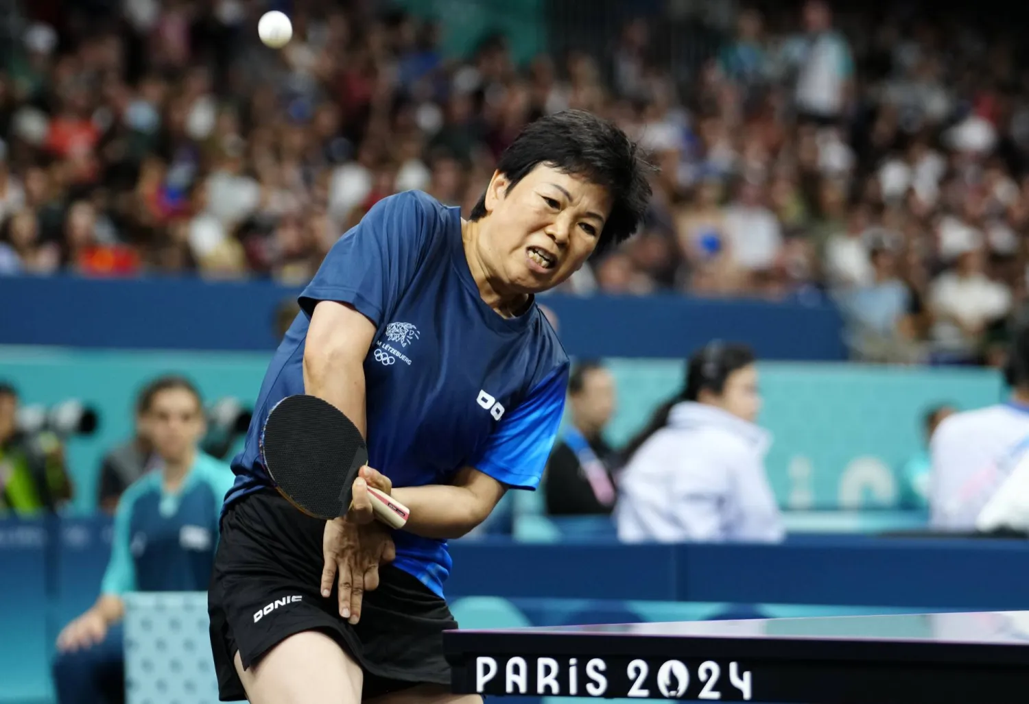 لاعبة تنس الطاولة الصينية السابقة ني شا لين (أ.ب)