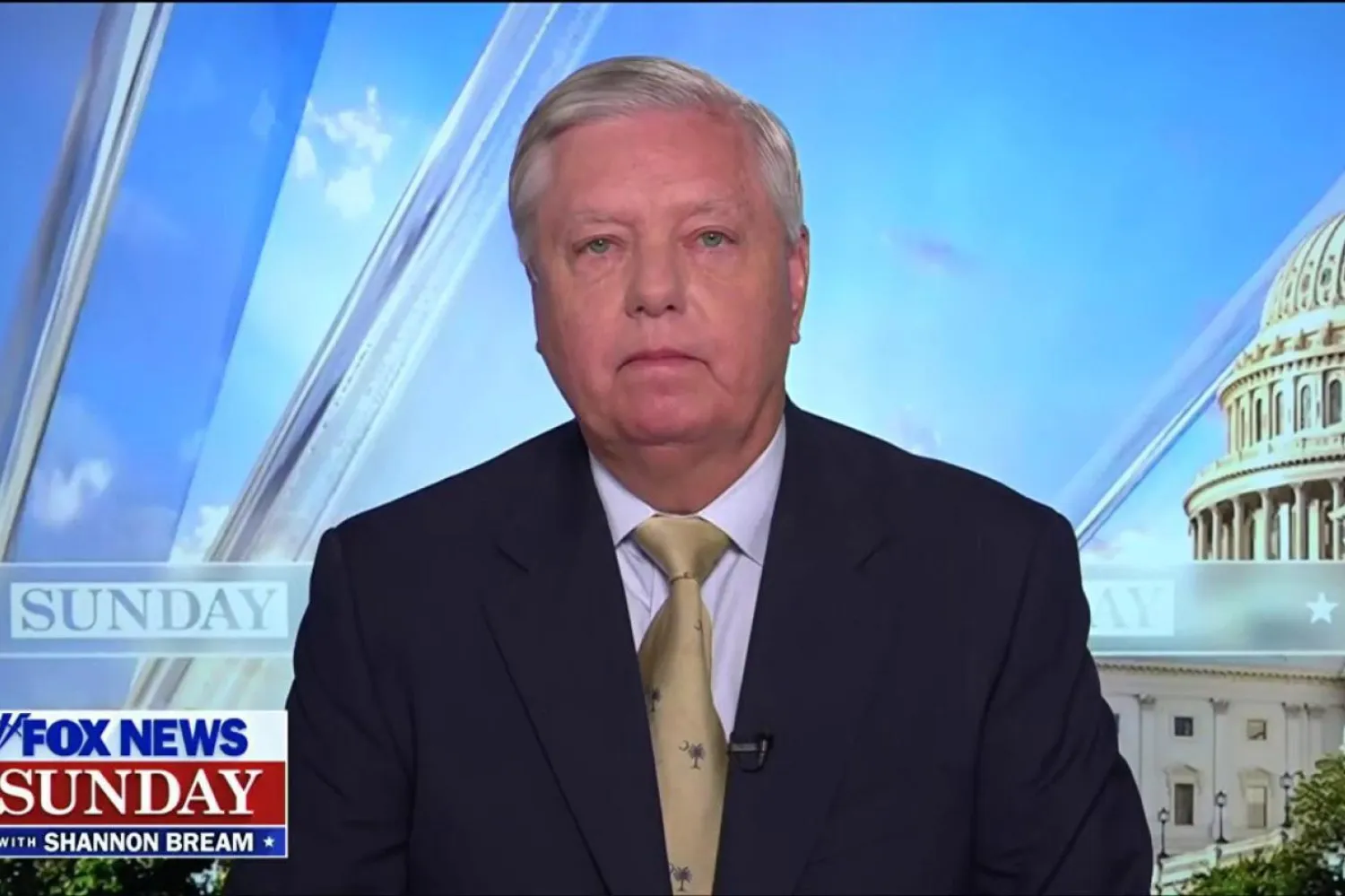 4 Ağustos'ta verdiği röportajda Lindsey Graham, Donald Trump'a Kamala Harris'e yönelik saldırılarında siciline odaklanması ve kimliğini sorgulamaktan kaçınması uyarısında bulundu (Twitter/Fox News Sunday)