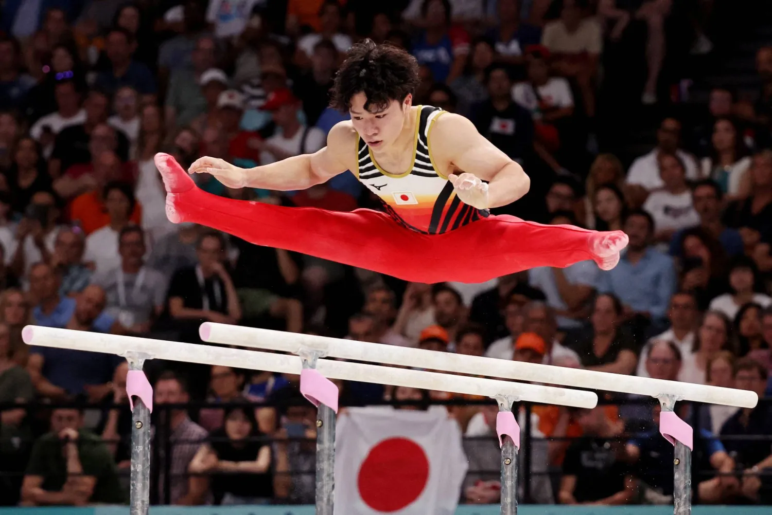 أوكا هو الأصغر بين 5 لاعبين في الفريق الياباني (رويترز)