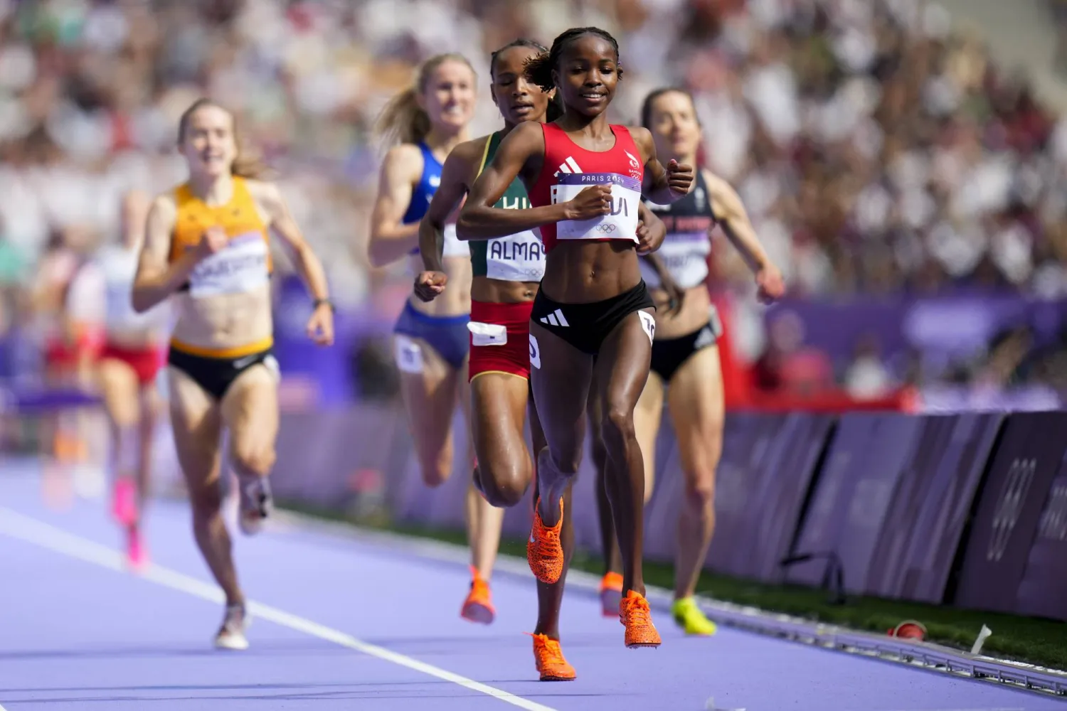 يافي بلغت الدور النهائي لسباق 3 الاف متر (موانع) في صدارة تصفيات المجموعة (أ.ب)