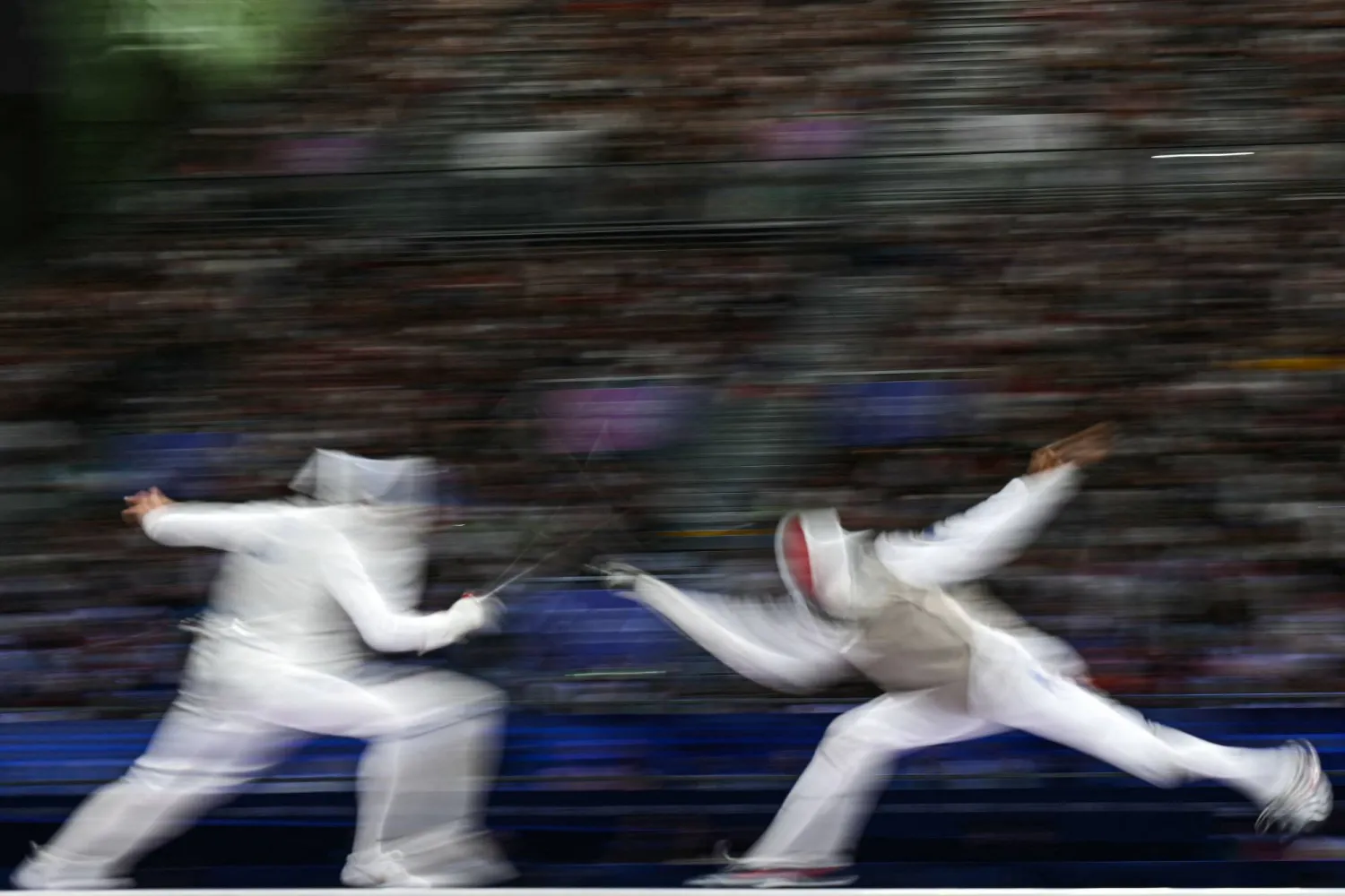 نهاية مثيرة لمنافسات المبارزة في أولمبياد باريس (أ.ف.ب)