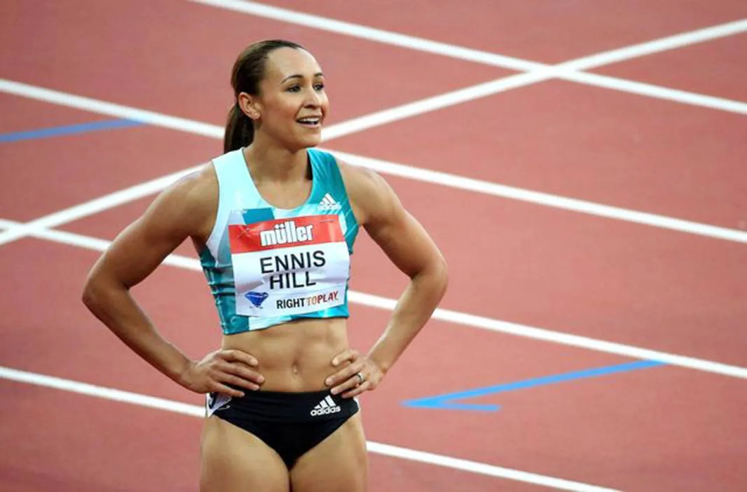 جيسيكا إينيس هيل (الشرق الأوسط)