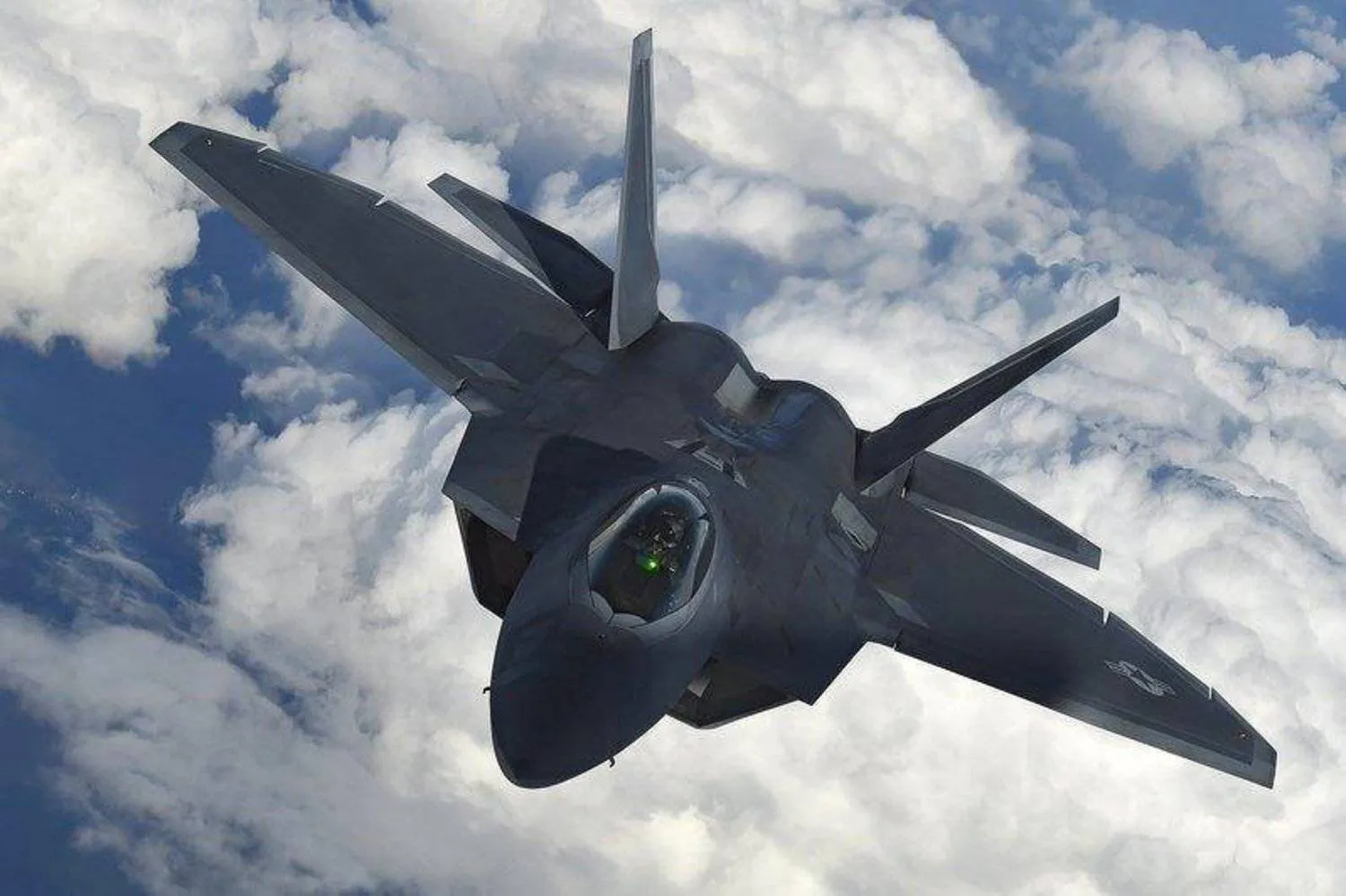 F-22 Raptor savaş uçağı (arşiv - Reuters)