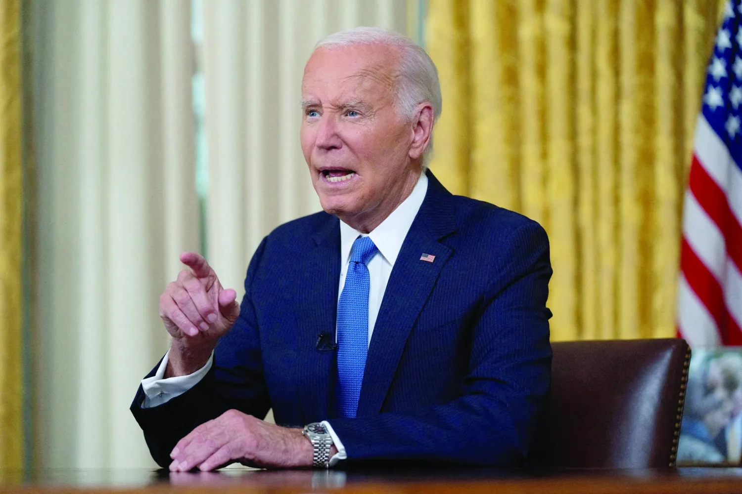 
بايدن أكّد التزامه دعم حملة هاريس في الانتخابات الرئاسية (رويترز)