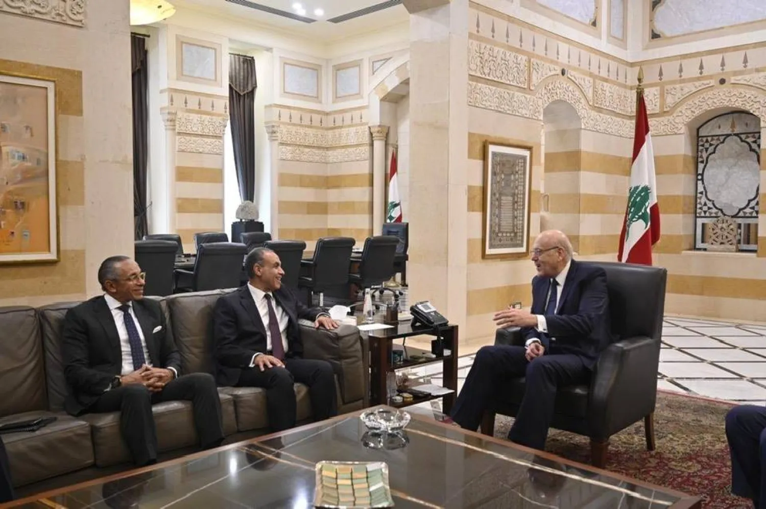 مباحثات عبد العاطي وميقاتي في بيروت (الخارجة المصرية)