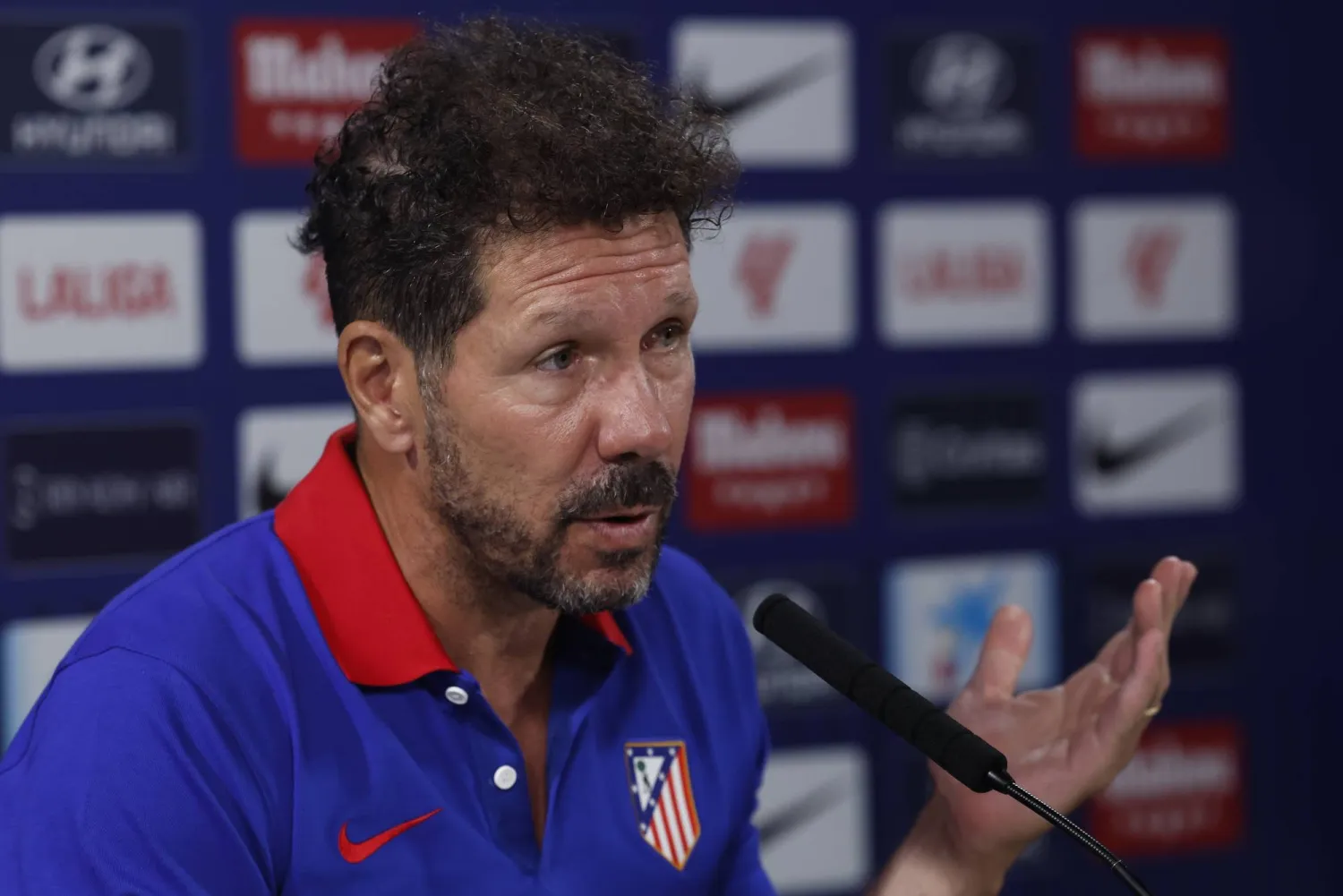 دييغو سيميوني مدرّب أتلتيكو مدريد (إ.ب.أ)