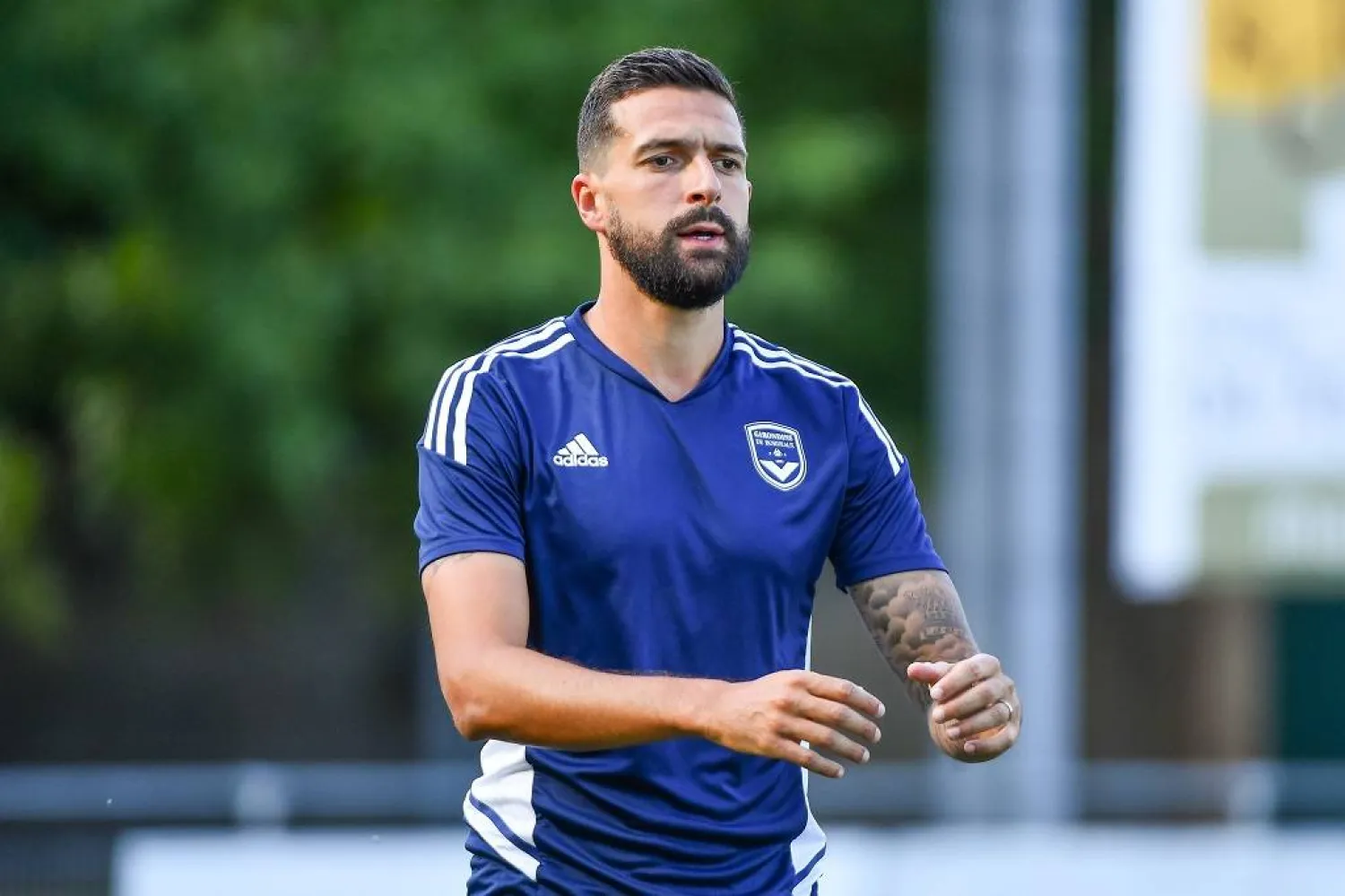 يوان باربيت على مشارف نادي الرياض (الشرق الأوسط)