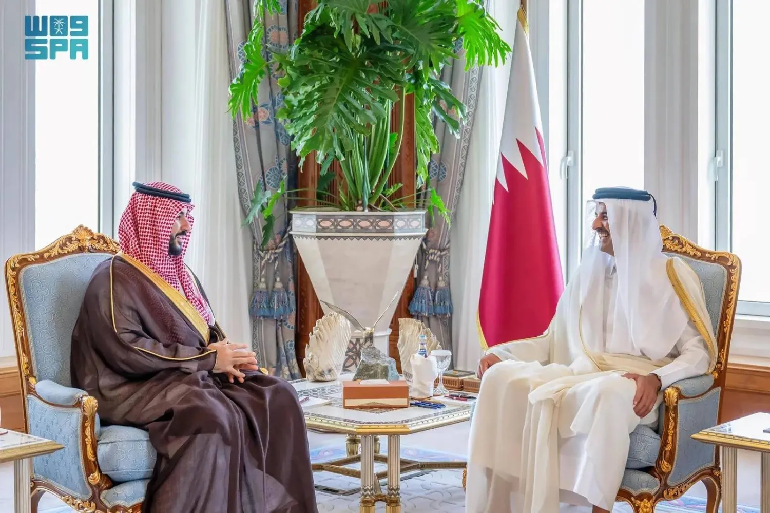 Saudi Arabia's defense minister meets with Emir of Qatar in Doha. (SPA)