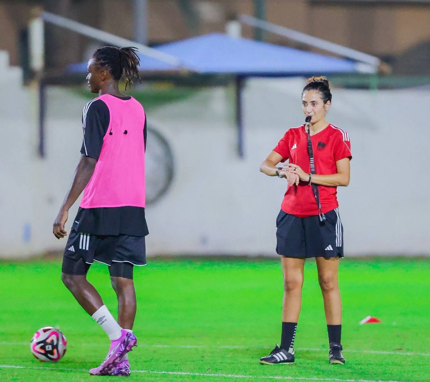 المدربة إيمان فريج ستقود معسكر سيدات الأهلي (نادي الأهلي)