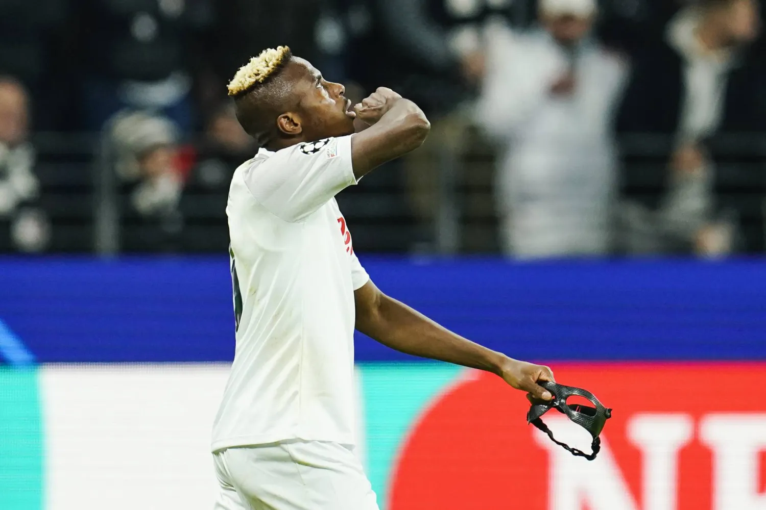 فيكتور أوسيمين لن ينتقل للدوري السعودي (د.ب.أ)