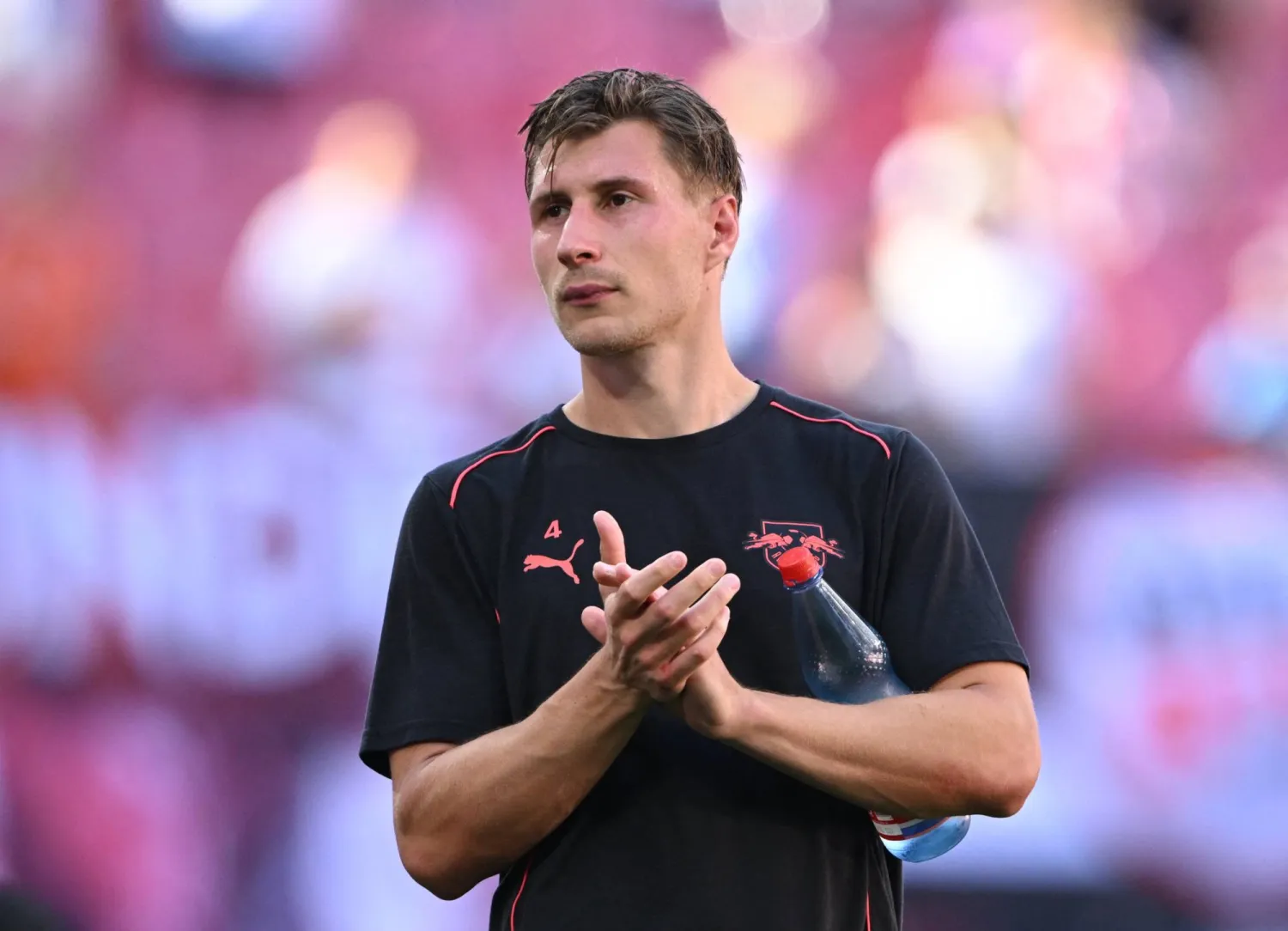 ويلي أوربان (رويترز)