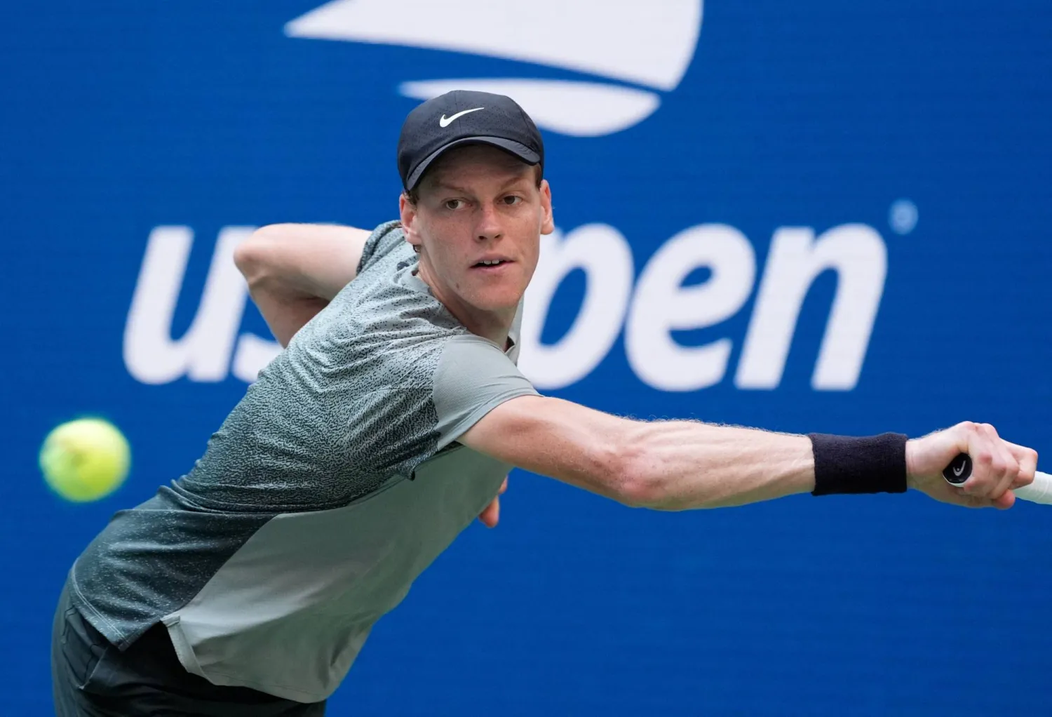 يانيك سينر (رويترز)