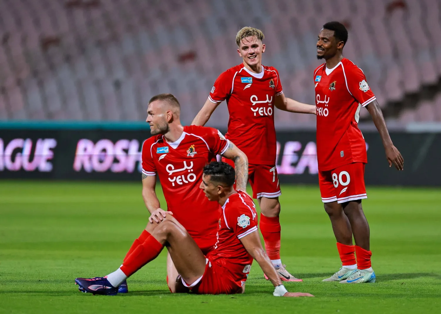 الوحدة اقتنص فوز ثمين في اللحظات الأخيرة (تصوير: محمد المانع) 