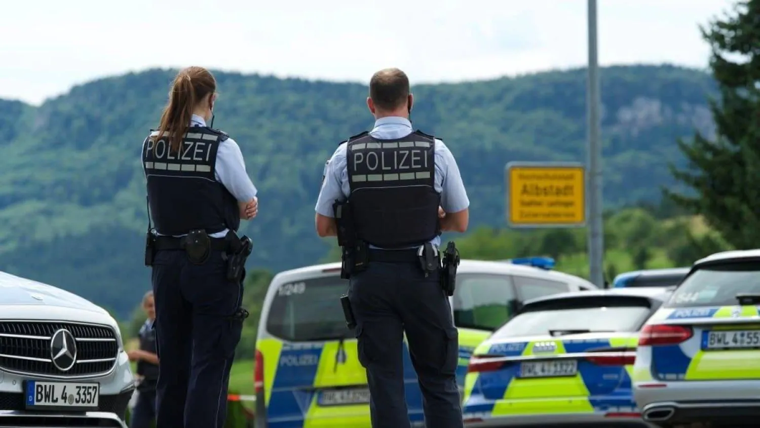 عناصر من الشرطة الألمانية (أ.ف.ب)