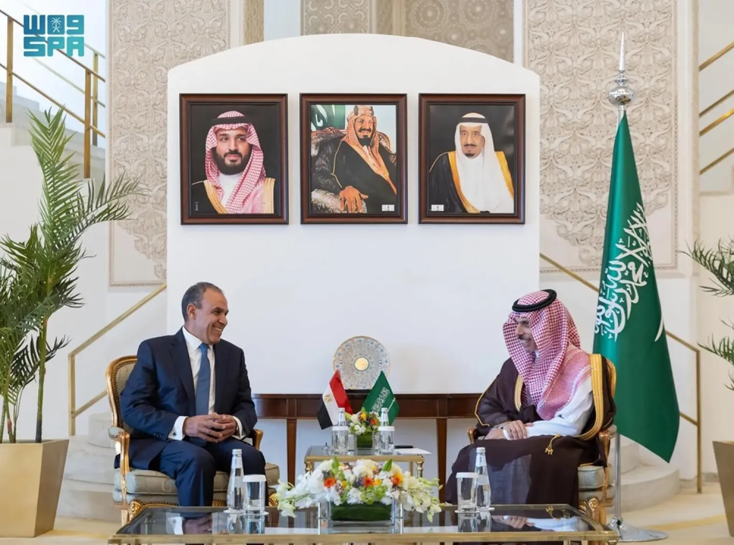 Saudi Foreign Minister Prince Faisal bin Farhan bin Abdullah receives his Egyptian counterpart Dr. Badr Abdelatty in Riyadh on Monday. (SPA)