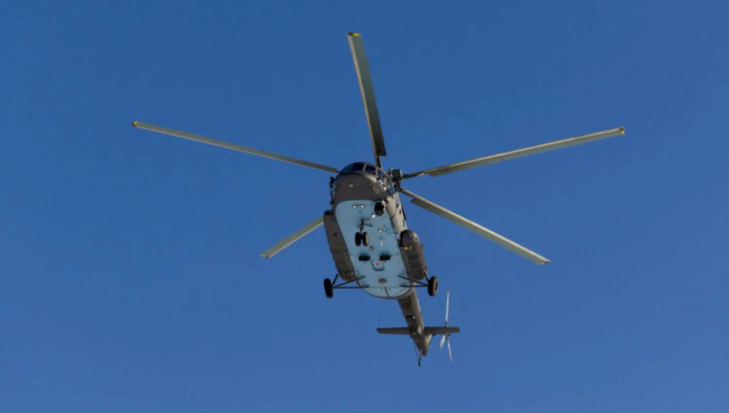 سقوط هليكوبتر روسية في شبه جزيرة كامتشاتكا بأقصى الشرق وعلى متنها 22 شخصاً (موسكو تايمز)