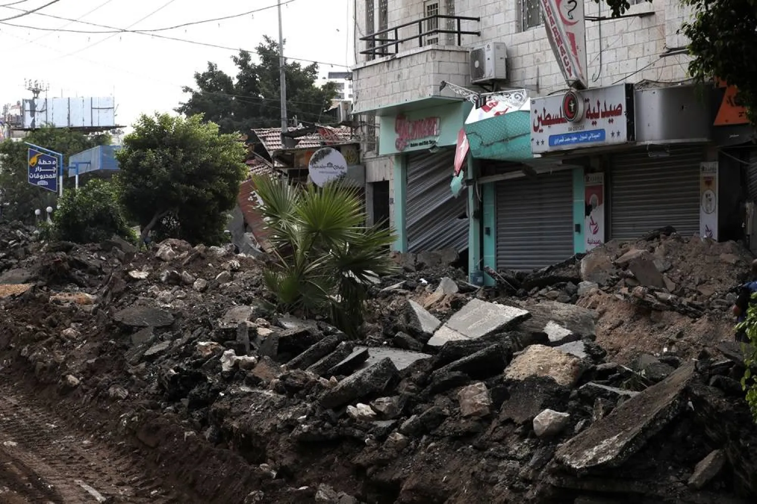 A view of rubble on the street after Israeli bulldozers destroyed streets and shops on the fifth day of an Israeli military operation in the West Bank city of Jenin, 01 September 2024. (EPA)
