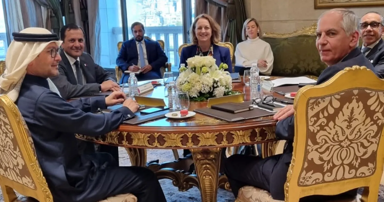 سفراء «اللجنة الخماسية» خلال اجتماع لهم بسفارة قطر في بيروت (السفارة القطرية)