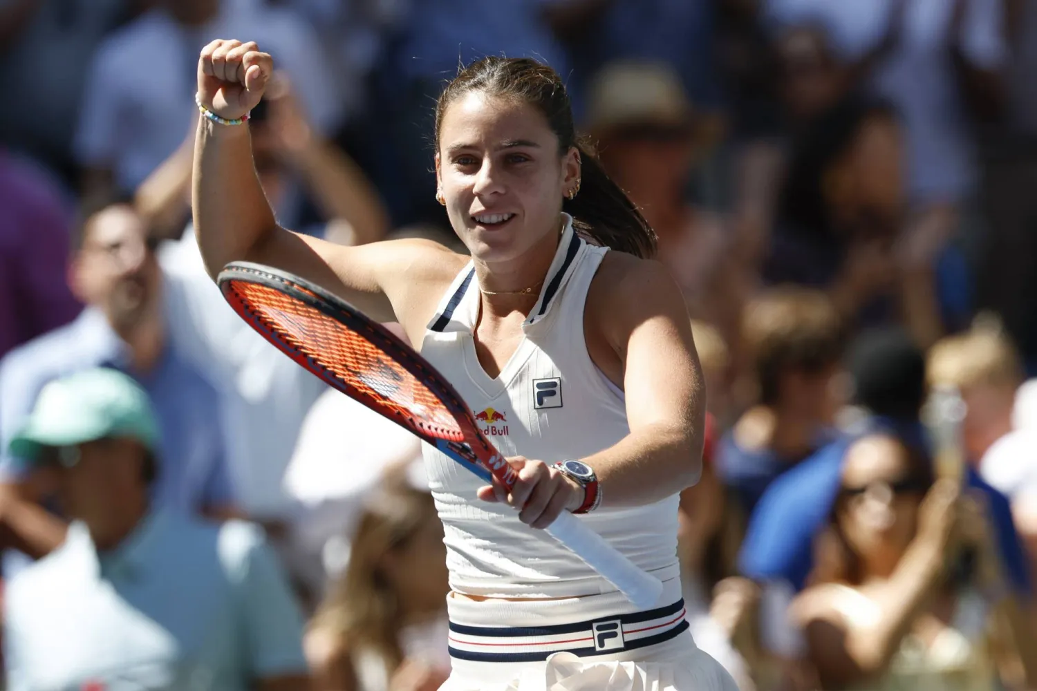 إيما نافارو (إ.ب.أ)