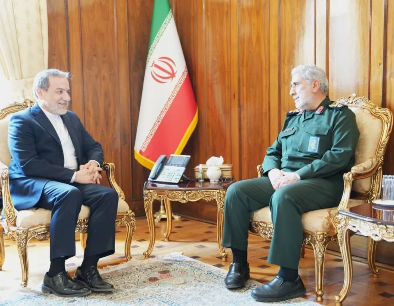 Arakçi ve Devrim Muhafızları'nın dış kolu Kudüs Gücü Komutanı İsmail Kaani (İran Dışişleri Bakanlığı)